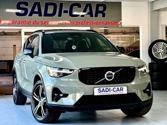  Voir d&eacute;tails -Volvo XC40 2.0 B3 MHEV R-Design Plus Dark 1e Main F &agrave; Gilly (60)