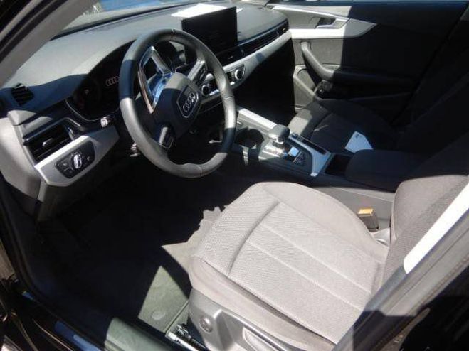 Audi A4 35 TDI ADVANCED 163 CH NOIR de 2024
