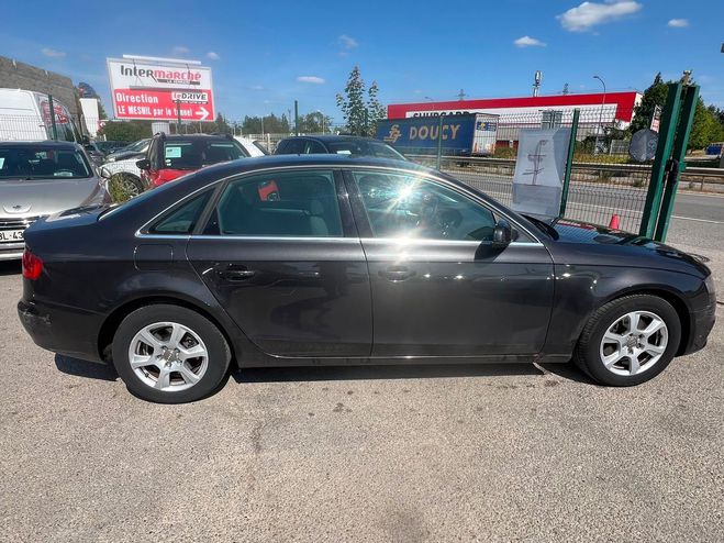 Audi A4 IV 2.0 TDI 120 DPF AMBIENTE CT OK 3 Gris fonc� de 2010