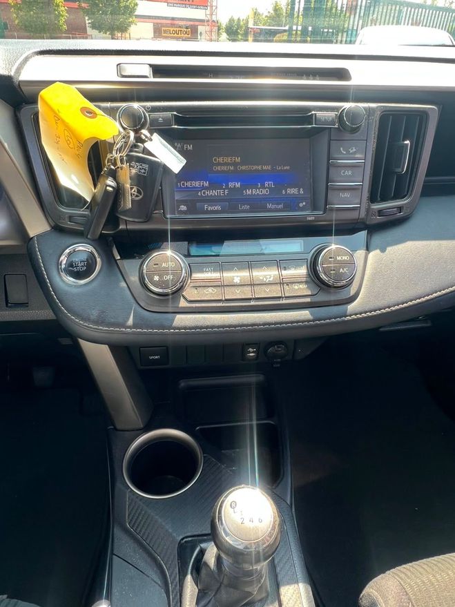 Toyota RAV 4 IV 124 D-4D LIFE EDITION 4WD 4 Noir de 2015