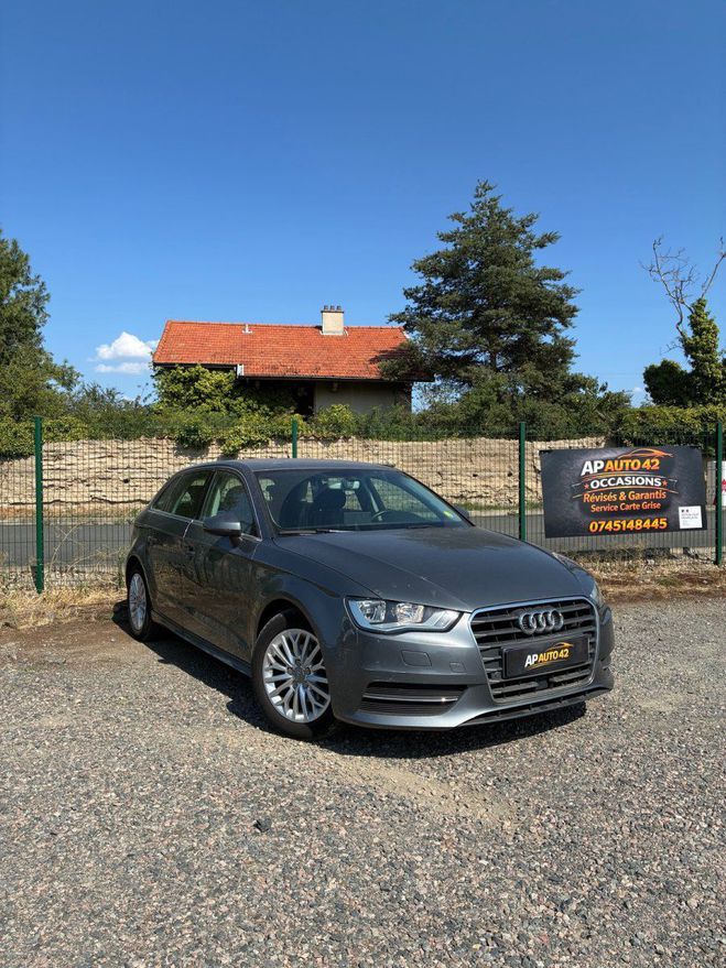 Audi A3 Sportback ATTRACTION 1.6 TDI 110CH / R�G Gris de 2015