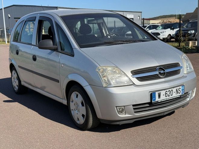 Opel Meriva 1.6i 100ch Gris M�tallis� de 2004