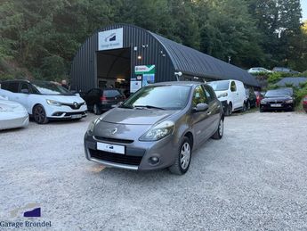  Voir d&eacute;tails -Renault Clio III 1.5 dCi 85cv Expression 2�me main Ph &agrave; Sathonay-Camp (69)