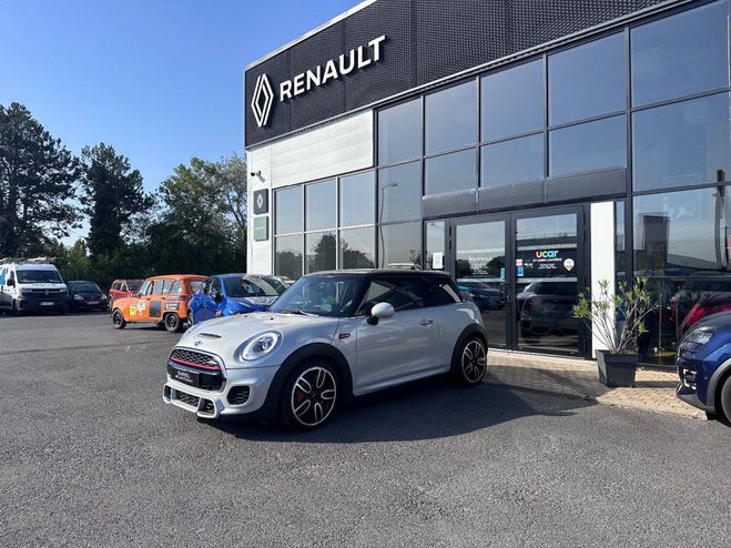 Mini One HATCH 3 PORTES F56 LCI 231 ch John Coope Gris de 2018