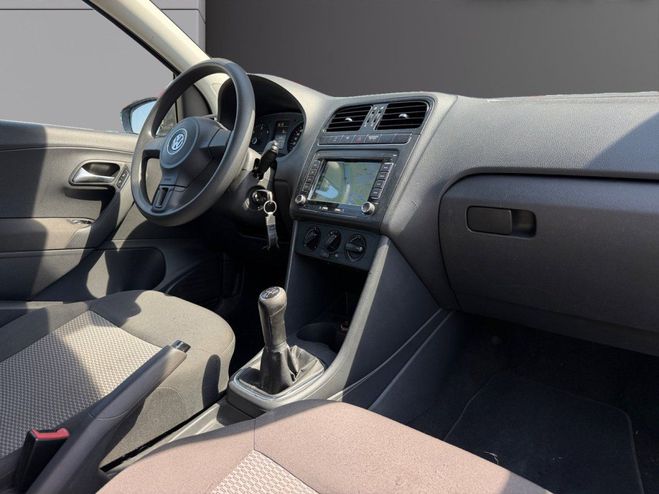 Volkswagen Polo V 1.2 TDI 75 TRENDLINE Blanc de 2013