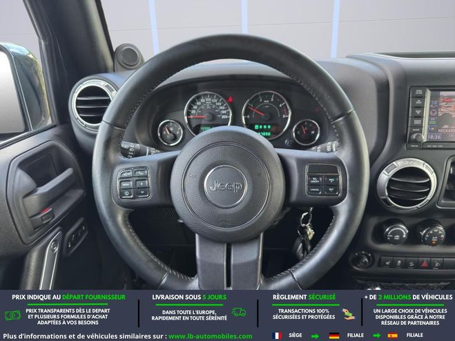 Jeep Wrangler 2.8 CRD 200 - BVA 5 Portes Noir M�tallique de 2012
