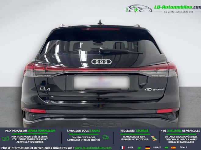 Audi Q4 40 204 ch 82 kW Noir de 2024