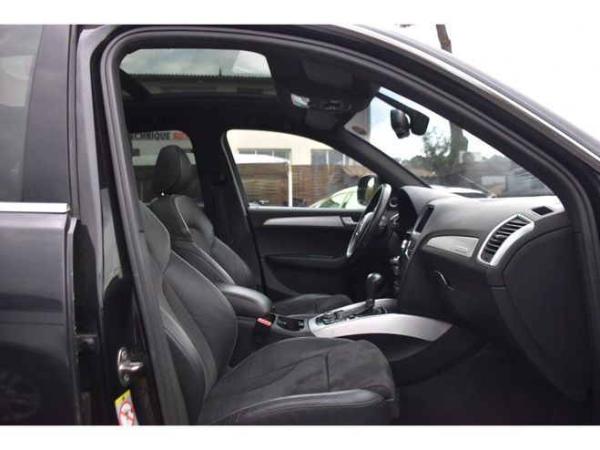Audi Q5 Quattro 2.0 TDI DPF - 170 - BV S-tronic  NOIR de 2009