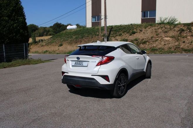 Toyota C HR DYNAMIC 122 CV HYBRIDE �CRAN TACTILE USB Blanc de 2018