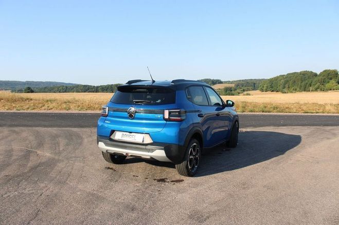 Citroen C3 PHASE 5 MAX ESSENCE 100 BOITE 6V CAM�RA  Bleu de 2025