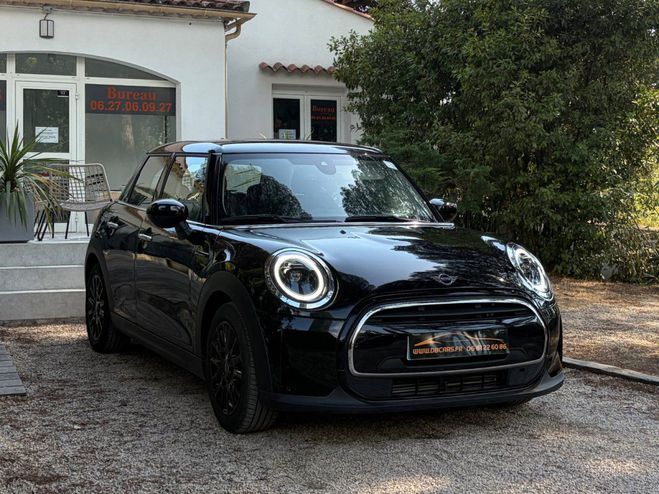Mini One HATCH 5 PORTES F55 LCI II Cooper 136 BVA Noir de 2024