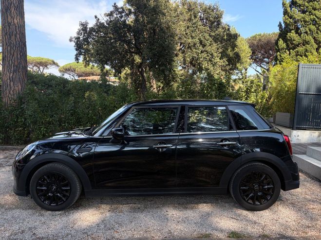 Mini One HATCH 5 PORTES F55 LCI II Cooper 136 BVA Noir de 2024