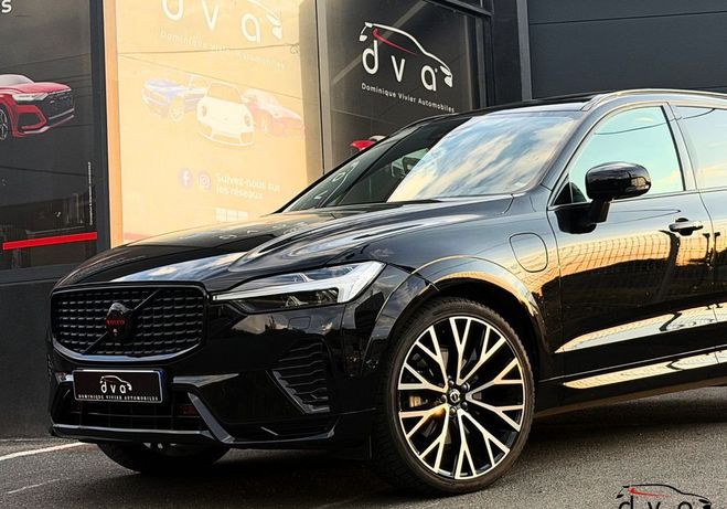 Volvo XC60 T6 253   145 ch Black Edition AWD Noir de 2024