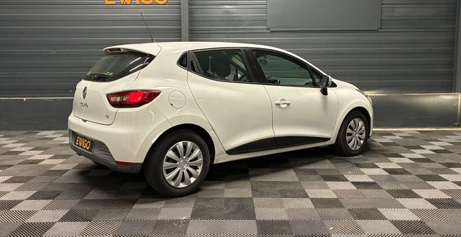 Renault Clio 4 1.5 dci societe kit distribution neuf Blanc de 2013