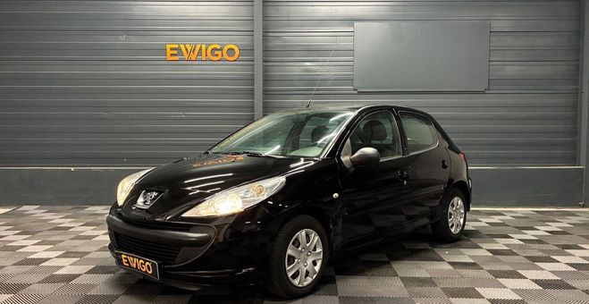Peugeot 206+ plus 1.4 hdi 70 active kit distribution  Noir de 2010