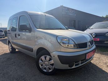  Voir d&eacute;tails -Renault Kangoo II 1.2 16V 75 Privilege &agrave; Uckange (57)