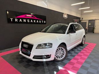  Voir d&eacute;tails -Audi A3 Sportback tsi 105ch toit ouvrant ges cha &agrave; Harfleur (76)