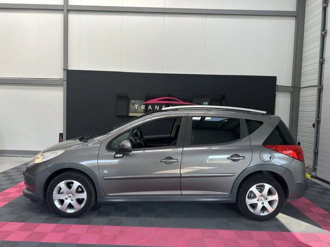 Peugeot 207 SW 1.6 hdi 90ch premium outdoor distribu Gris de 2009