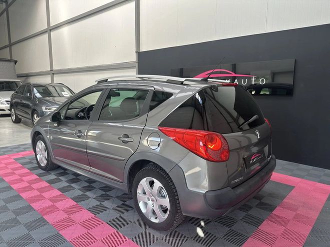 Peugeot 207 SW 1.6 hdi 90ch premium outdoor distribu Gris de 2009