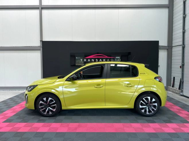 Peugeot 208 100ch bvm6 style 1er main carplay Jaune de 2025