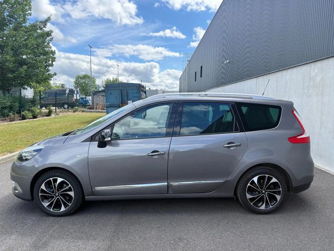 Renault Scenic iii dci 130 energy bose edition - camera Gris de 2016