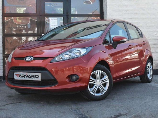 Ford Fiesta 1.25i Titanium Trekhaak Airco Garantie Orange M�tallis� de 