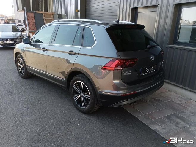 Volkswagen Tiguan 2.0 TSI 180CV DSG7 BLUEMOTION CARAT EXCL Gris de 2017