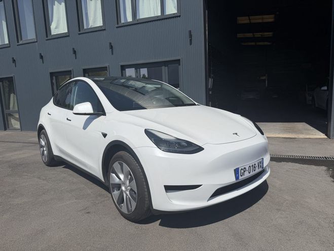 Tesla Model Y STANDARD RWD Blanc Nacr� de 2023