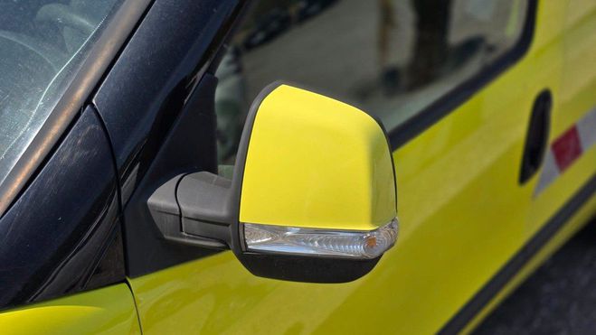 Fiat Doblo 1.6 JTD MULTIJET 105ch - (Garantie 12 mo Jaune de 2012