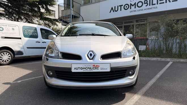 Renault Clio III 5 Portes 1.5 dCi 86 cv Gris de 2008