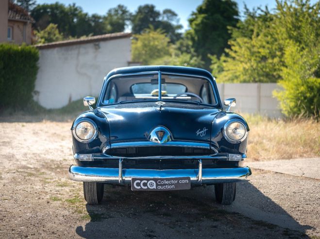 Kaiser Carolina Corsair bleu nuit m�tallis� de 1952