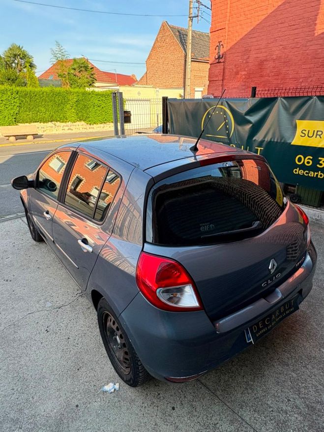 Renault Clio iii AUTHENTIQUE 1.5DCI 70 Gris bleu de 2009