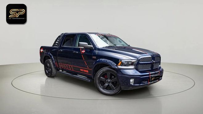 Dodge Ram 1500 * 5.7 V8 HEMI * 401 CH * 4X4 * CARP Bleu de 2019