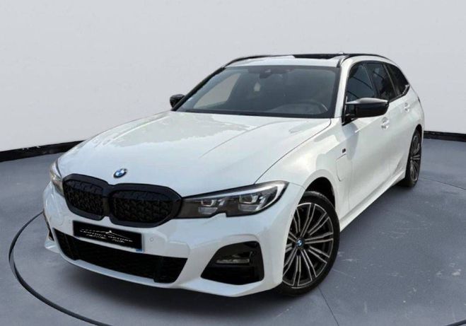 BMW Serie 3 touring 330e xdrive toit ouvrant attelag Blanc de 2020
