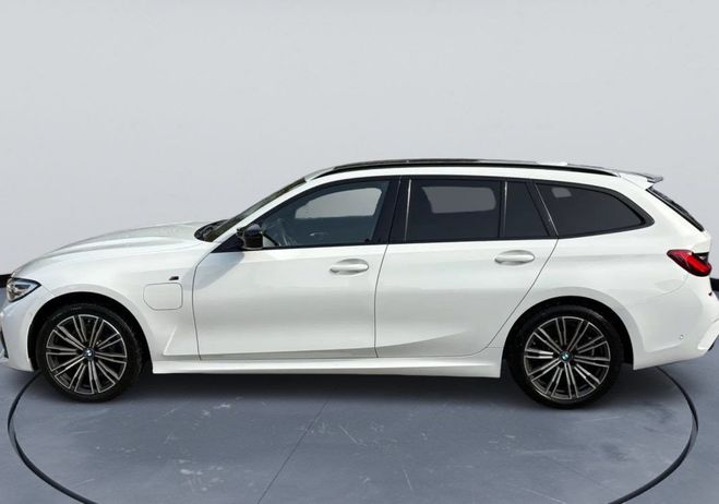 BMW Serie 3 touring 330e xdrive toit ouvrant attelag Blanc de 2020