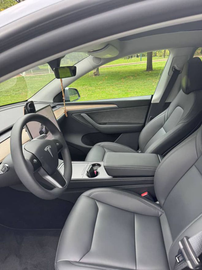 Tesla Model Y propulsion 2024  de 2024