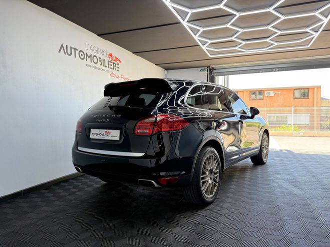 Porsche Cayenne S II 3.0 V6 HYBRID TIPTRONIC - 2�me MAIN Noir de 2010