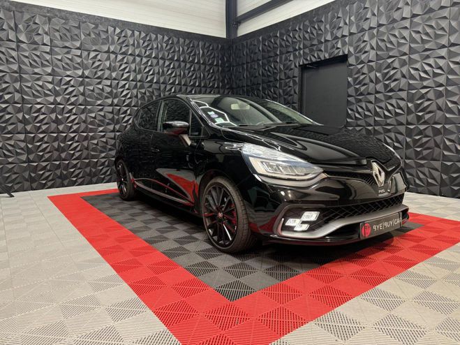 Renault Clio RS 4 CUP 1.6l 200 CH EDC CAMERA ORIGINE  NOIR de 2017