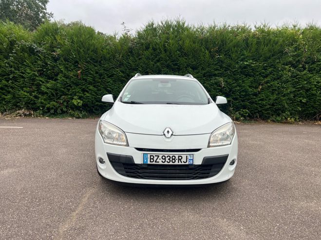 Renault Megane III ESTATE Garantie 12 mois, Financement Blanc de 2011
