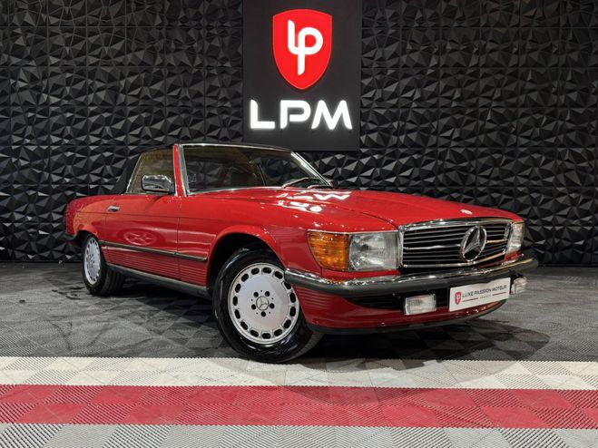 Mercedes Classe SL 560 V8 R107 BVA HARD TOP ROUGE de 1986