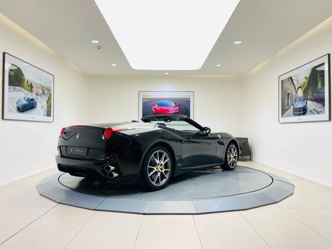 Ferrari California 30 490 CV V8 4.3 Noir de 