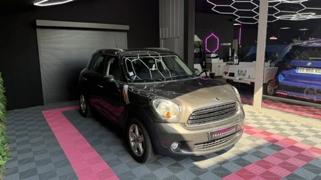 Mini Countryman One D 90 cv Embrayage effectue Radar AR Gris de 2011