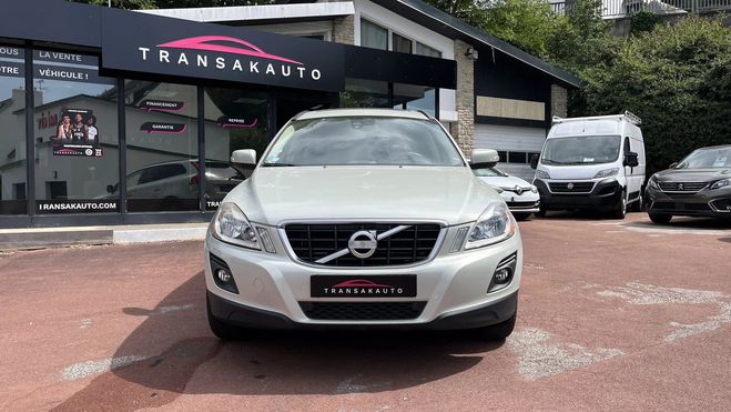 Volvo XC60 momentum awd 205ch toit ouvrant Blanc de 2010