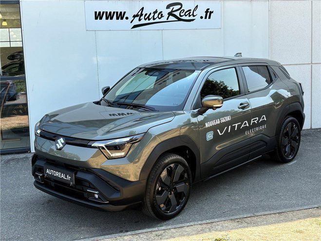 Suzuki Vitara ELECTRIQUE e 61 kWh Style LAND BREEZE GREEN /TOIT NOIR de 2026