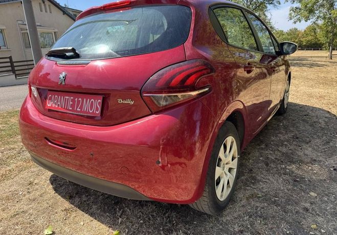 Peugeot 208 1,0l 68 cv Like moteur reconditionn� & R Rouge de 2015