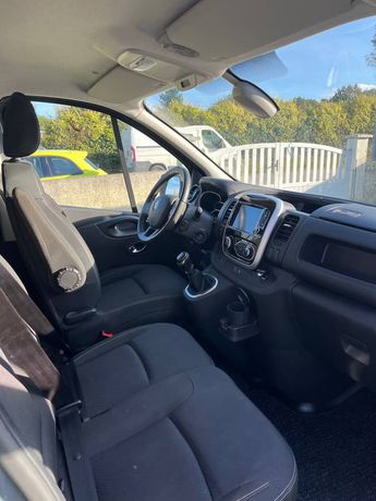  Voir d&eacute;tails -Renault Trafic III l1 h1  2.0 DCI 120 cv  &agrave; Perrigny (89)