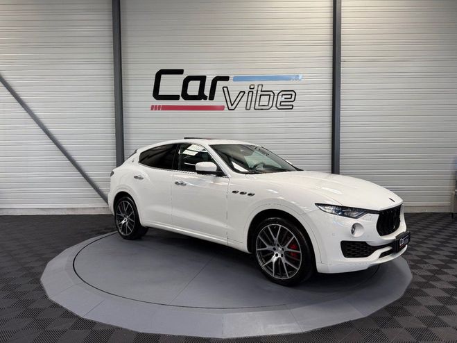 Maserati Levante 3.0 V6 350 CH Q4 TOIT OUVRANT - CAMERA 3 Blanc de 2017