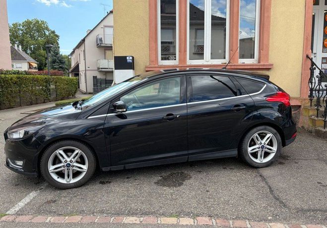 Ford Focus 1.0 ecoboost 125 TITANIUM Cam�ra de recu Noir de 2015