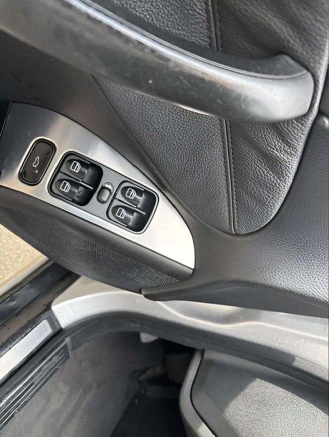 Mercedes Classe C 240 V6 AVANTGARDE PACK LUXE BA GRIS C de 2005