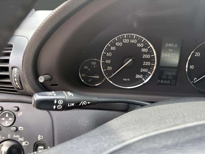 Mercedes Classe C 240 V6 AVANTGARDE PACK LUXE BA GRIS C de 2005